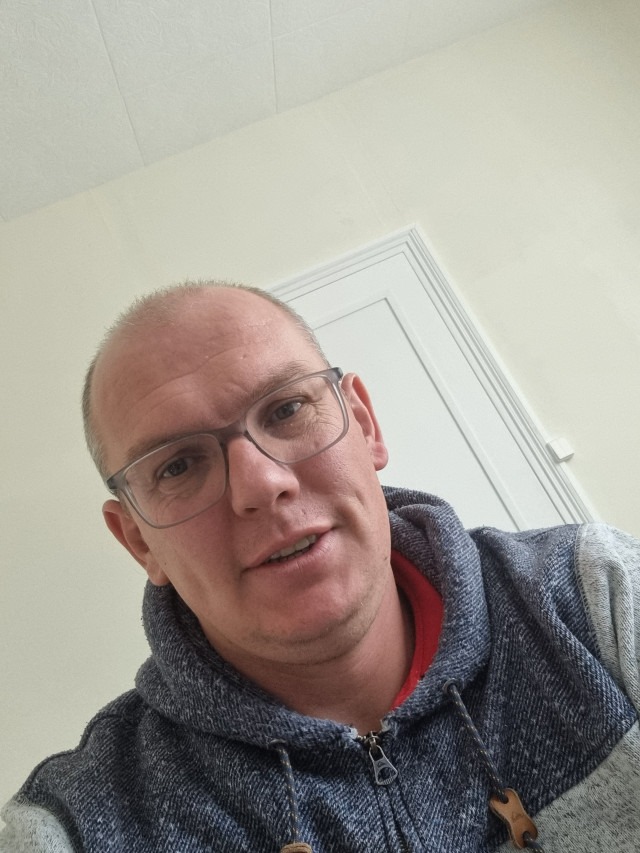 Salaheddine, 43 ans, Crannes-en-Champagne