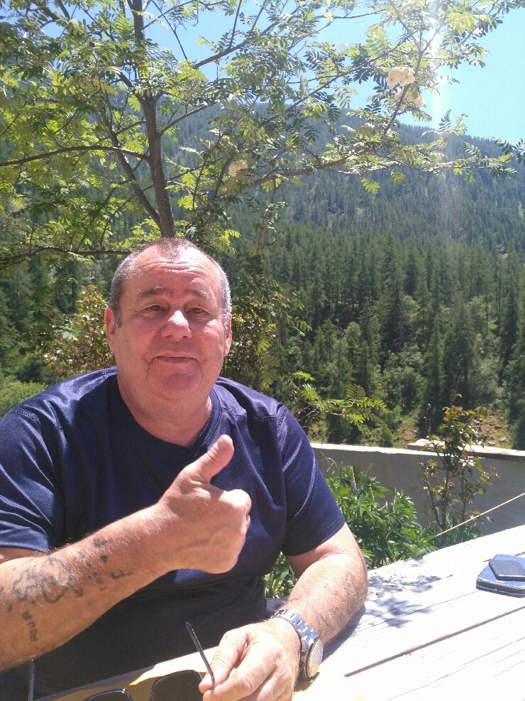 Bazile, 45 ans, Louzes