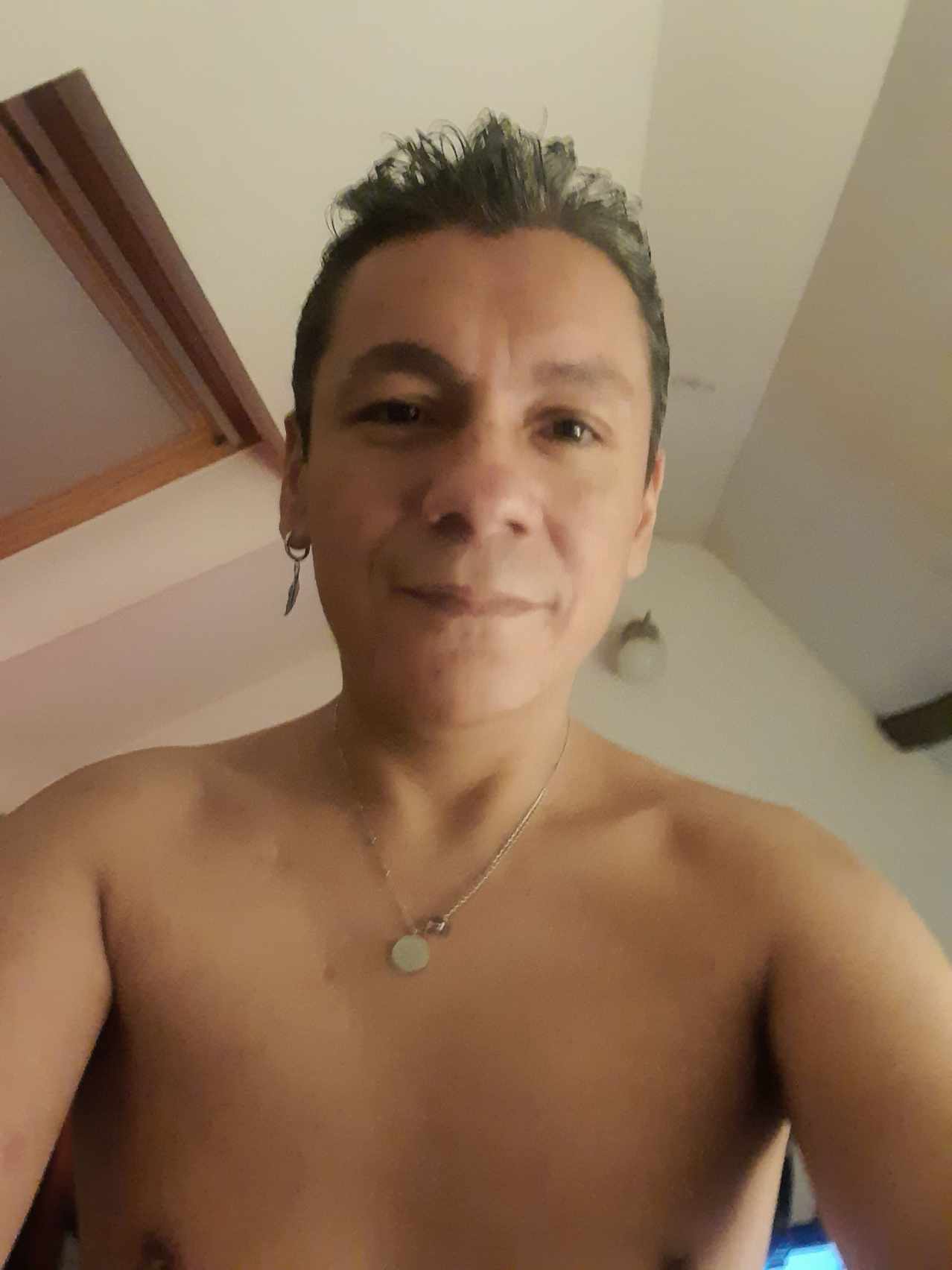 Rida, 38 ans, Montaillé
