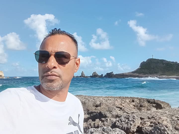 Wallace, 44 ans, Tennie