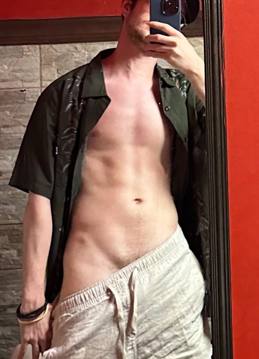 Brad, 24 ans, LeLuart