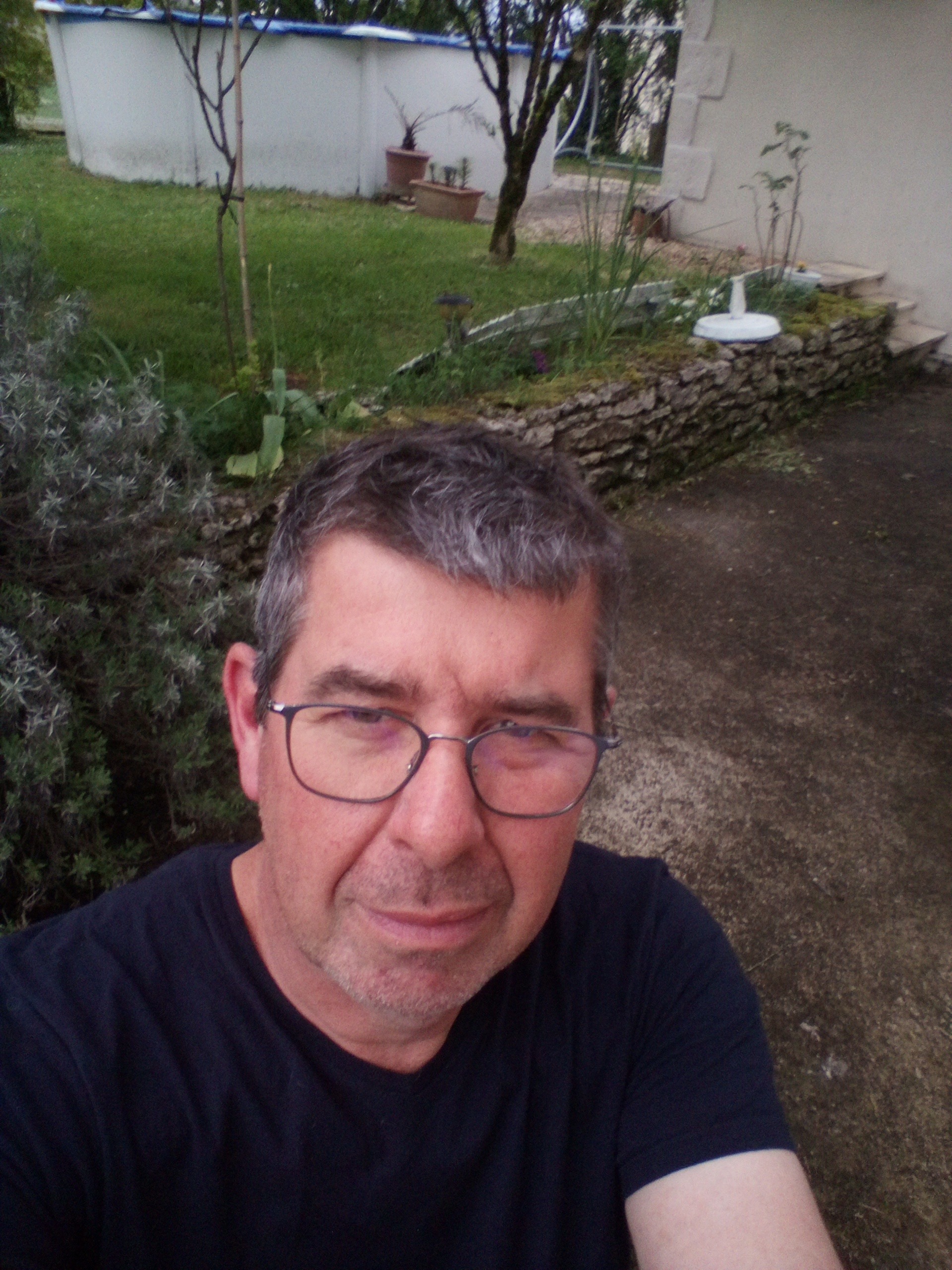 Carel, 45 ans, Saint-Rémy-de-Sillé
