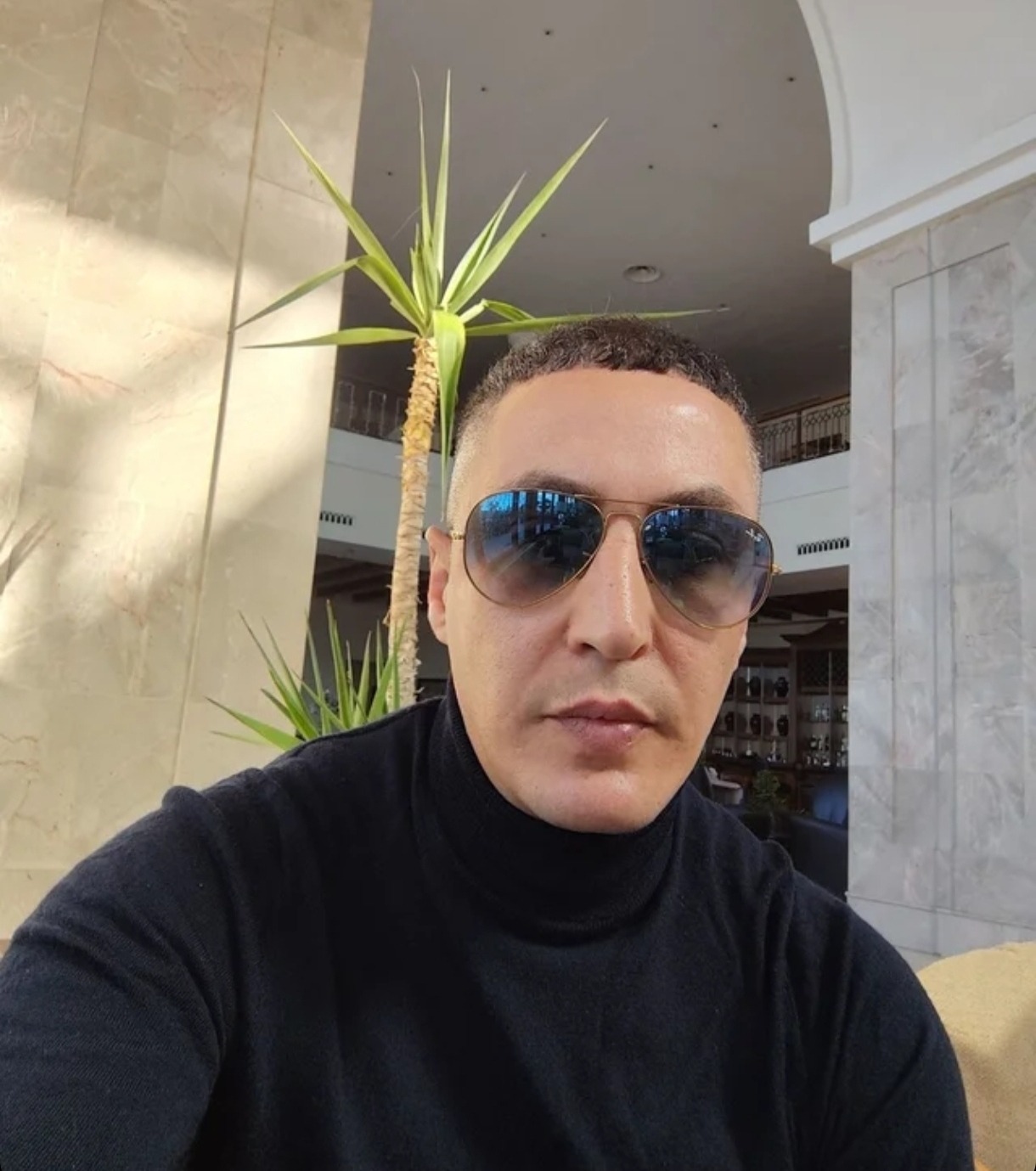 Farhane, 38 ans, Villaines-sous-Lucé